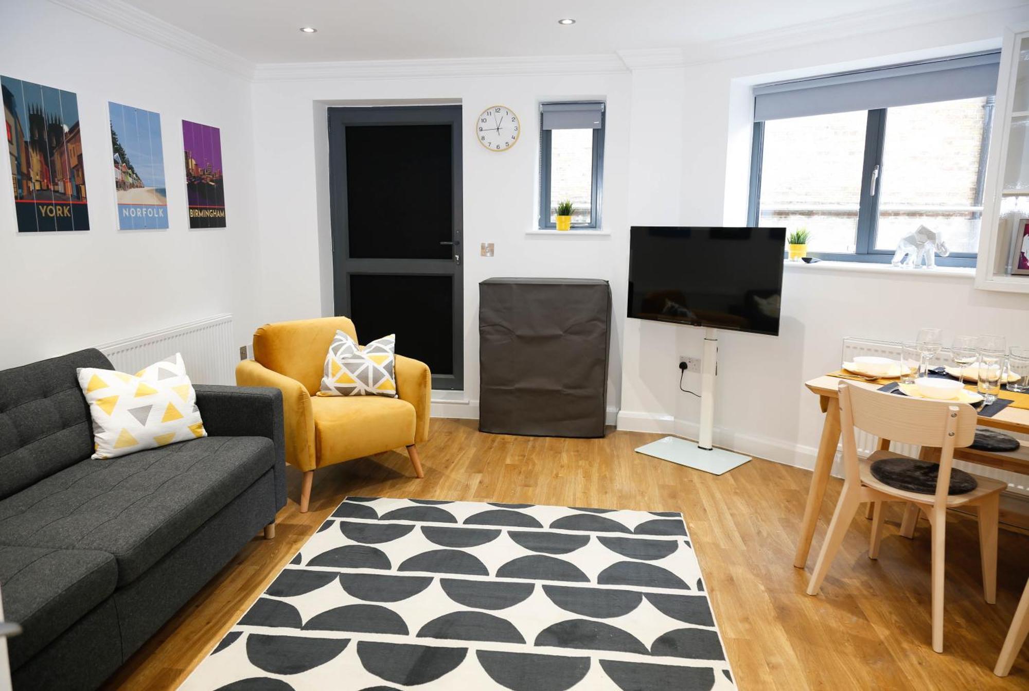 New Luxury Apartments In Central Location Next To Shops, Cafes, Bars & Metro Londres Exterior foto