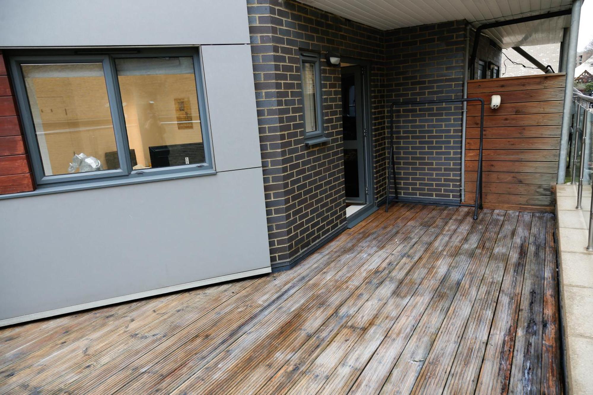 New Luxury Apartments In Central Location Next To Shops, Cafes, Bars & Metro Londres Exterior foto