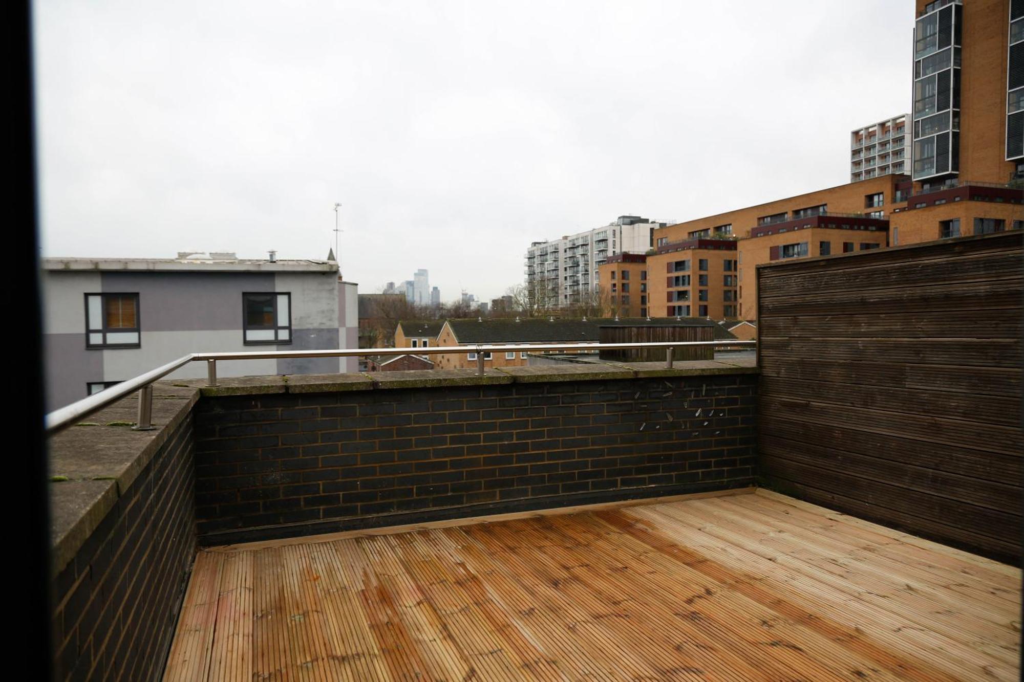 New Luxury Apartments In Central Location Next To Shops, Cafes, Bars & Metro Londres Exterior foto
